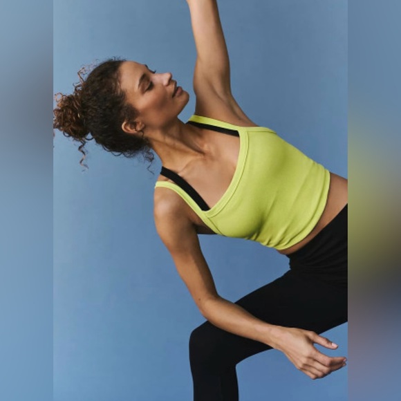 Pear Green Athletic Ribbed Cropped Cami Top - Picture 3 of 5